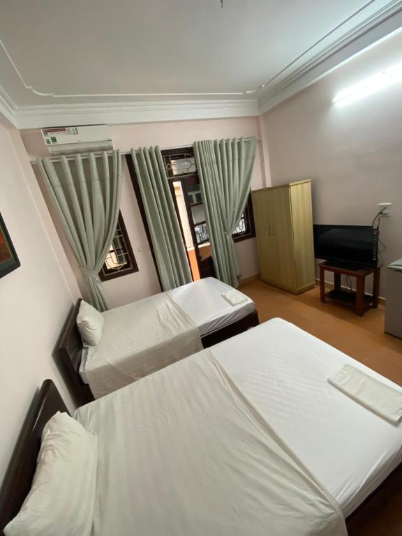 Hoàng Kiên Hotel room 3