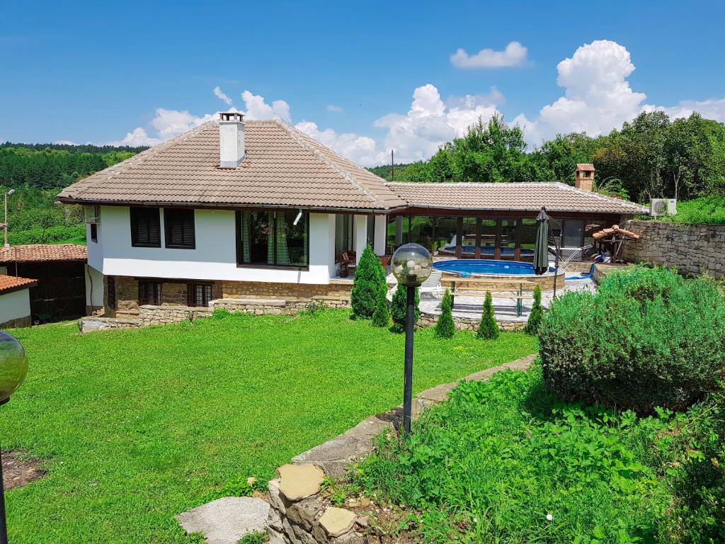 Holiday Home Arbanasi room 4