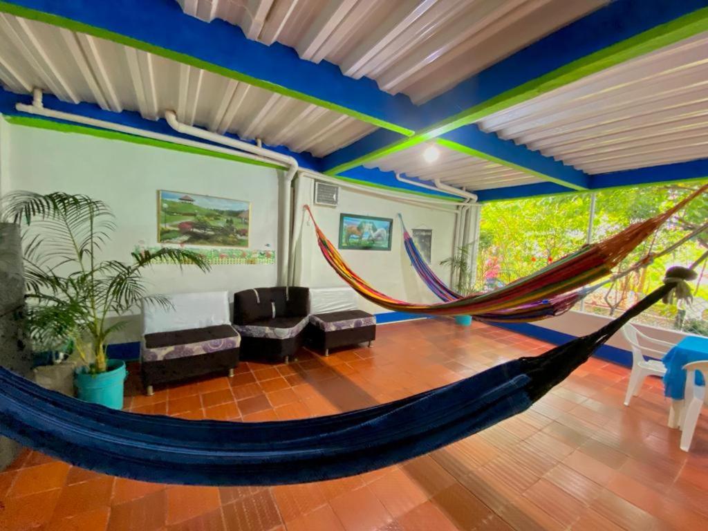 HOSTAL EL DESCANSO room 4