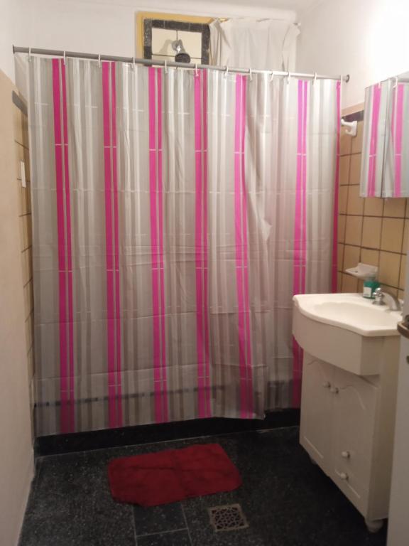 Hostel "Tía Kela" Olavarría room 4