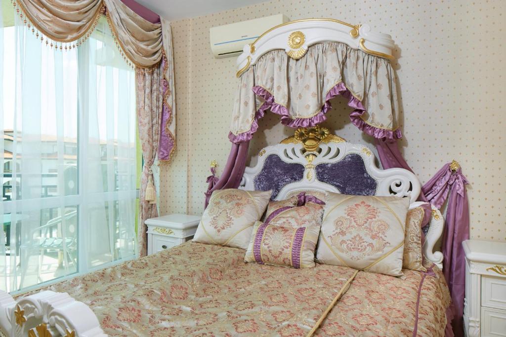 Hotel Amore Beach room 3