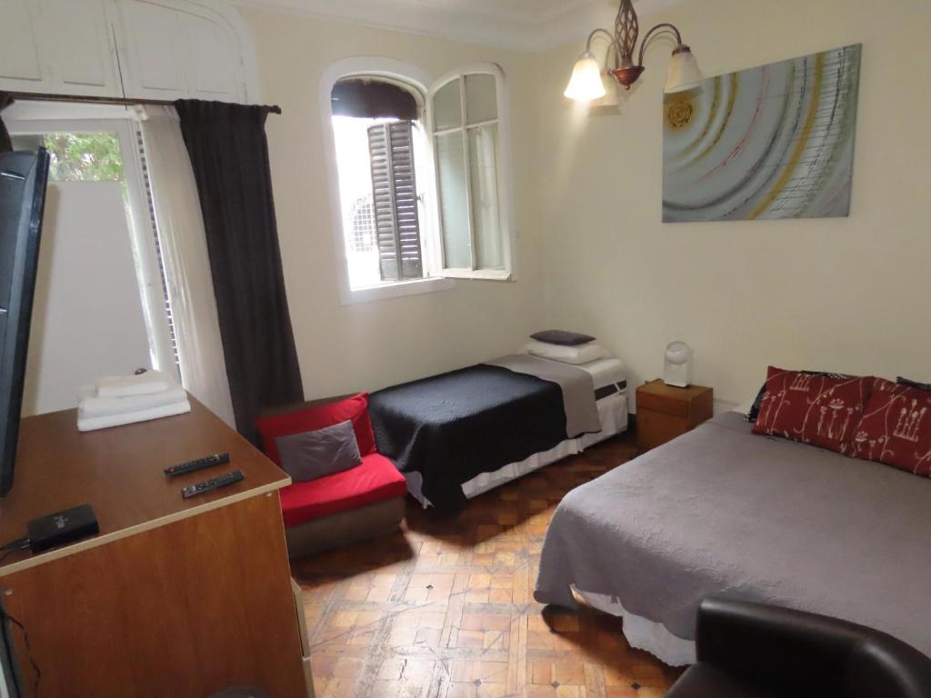 Hotel Baleares room 2