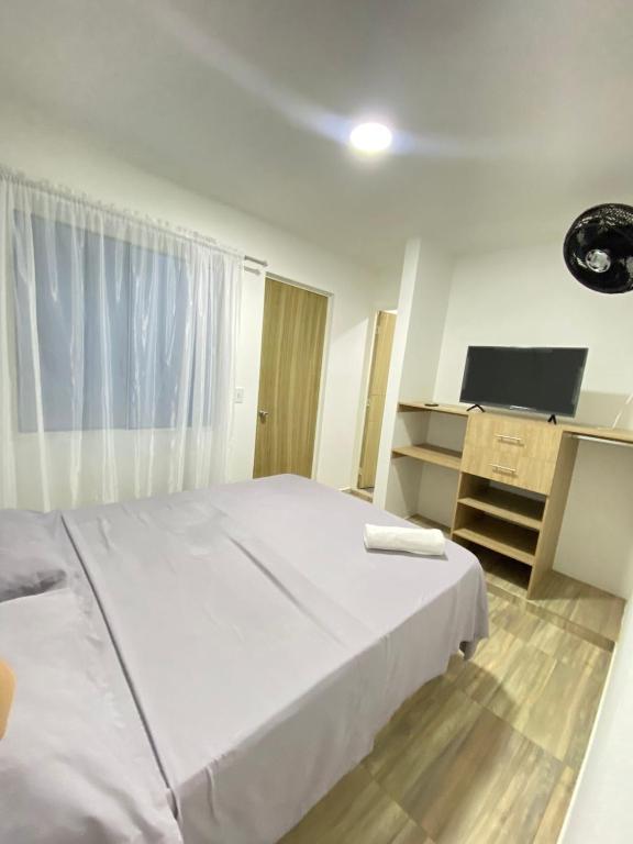 HOTEL EBENEZER room 1
