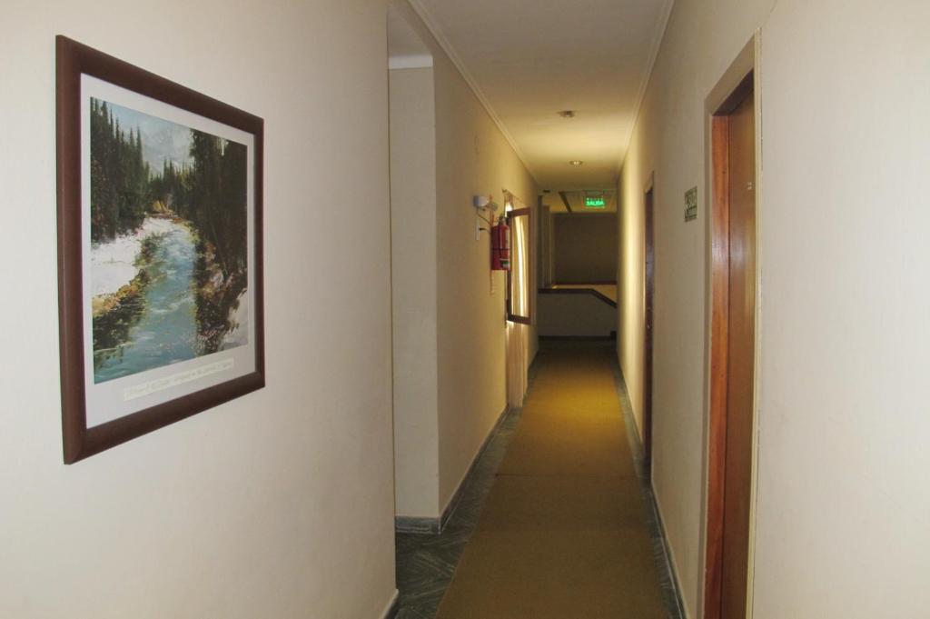 Hotel Emperador room 4