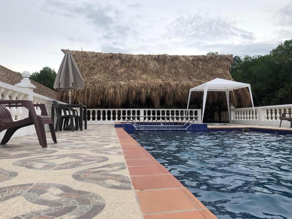 Hotel Los Laureles room 4