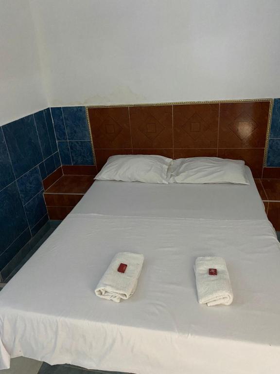 Hotel Los Pinos Neiva room 2
