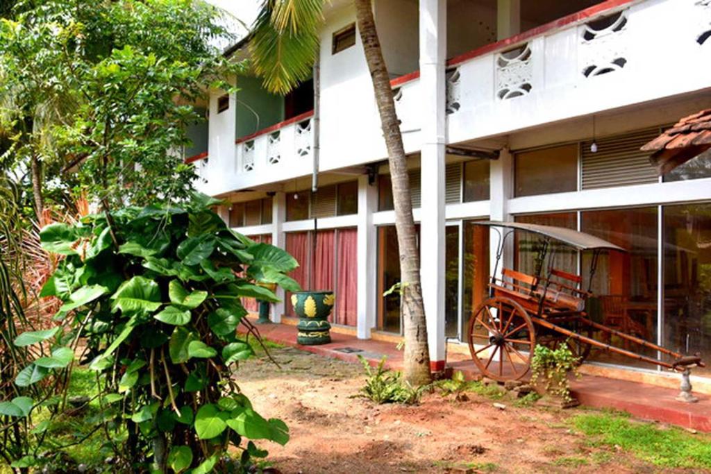 Hotel Nirmani room 2