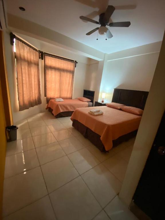 Hotel San Isidro room 3