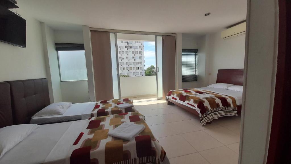 Hotel Santorini room 2