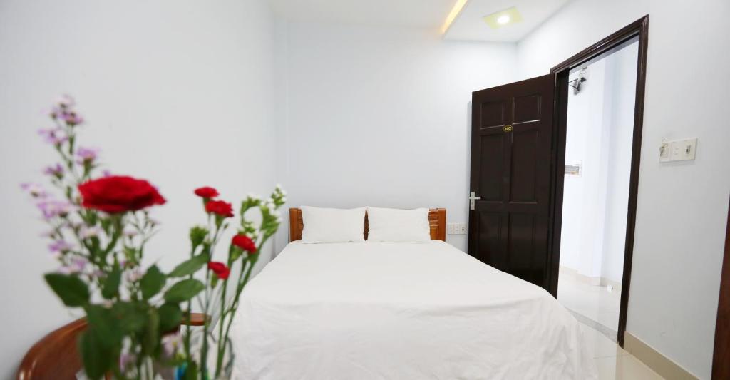 House 579 Hai Ba Trung room 6