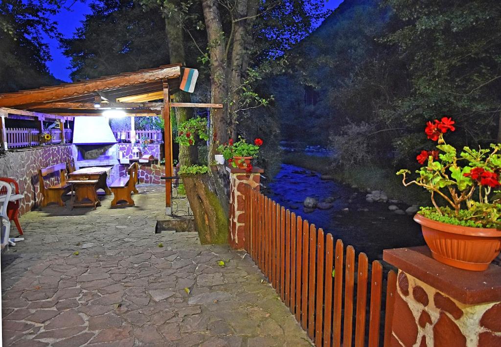 House By The River room 2