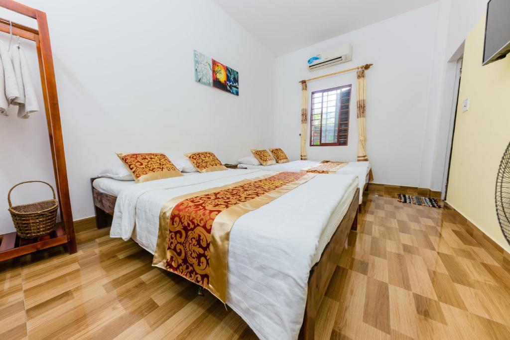 Hue Lotus Homestay room 2