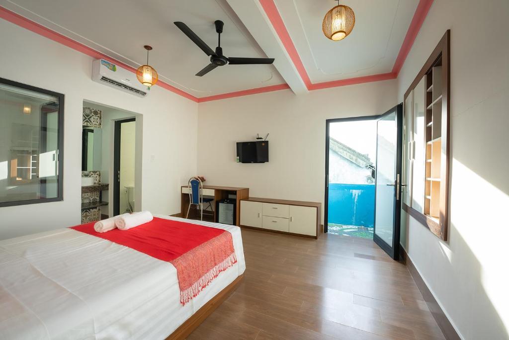 Hung Do Beach Homestay room 6