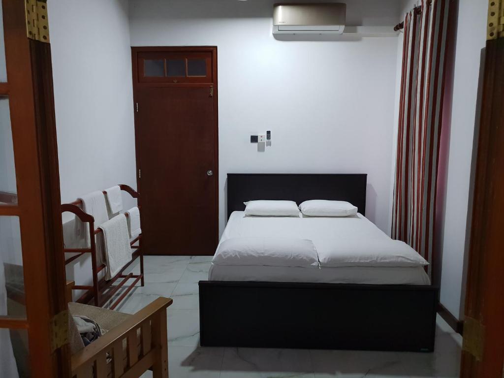 Ice Berg room 4