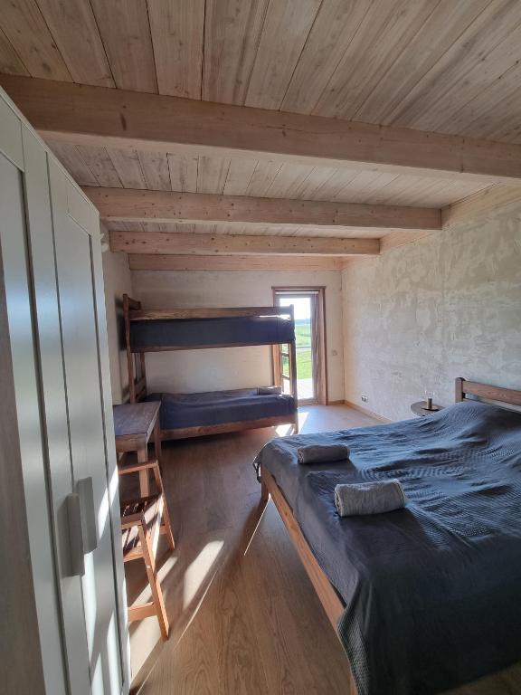 Ievkalni room 4