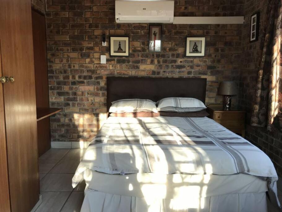 Ingwenya View room 5