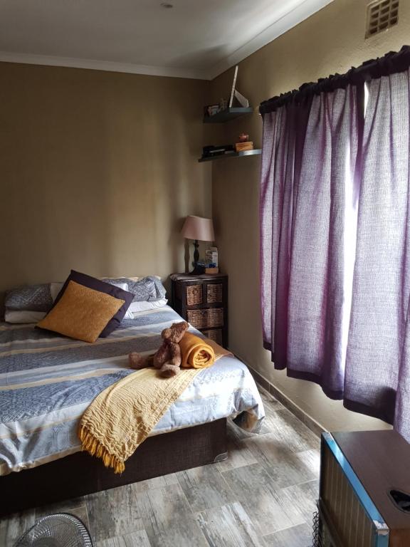 Jane's B&B @Collins room 2