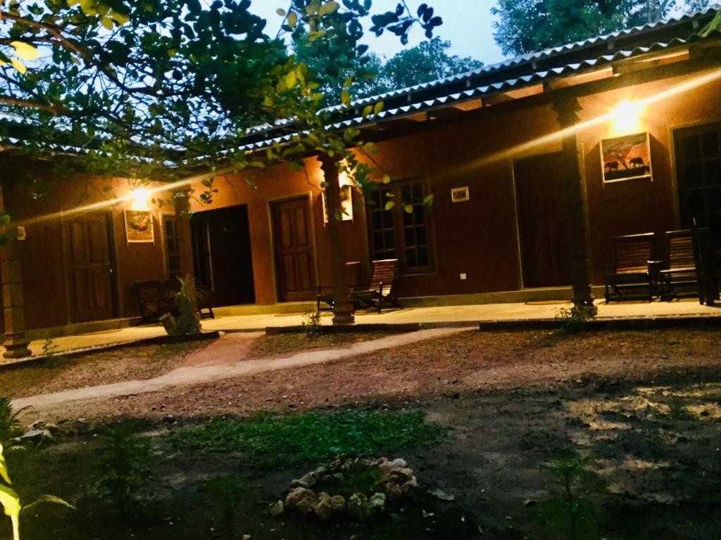 Jaye Eco Lodge room 3