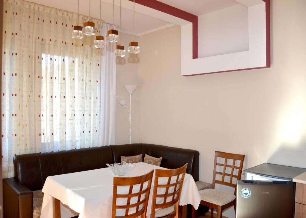 Къщи за гости "КАРАТА" 2 room 6