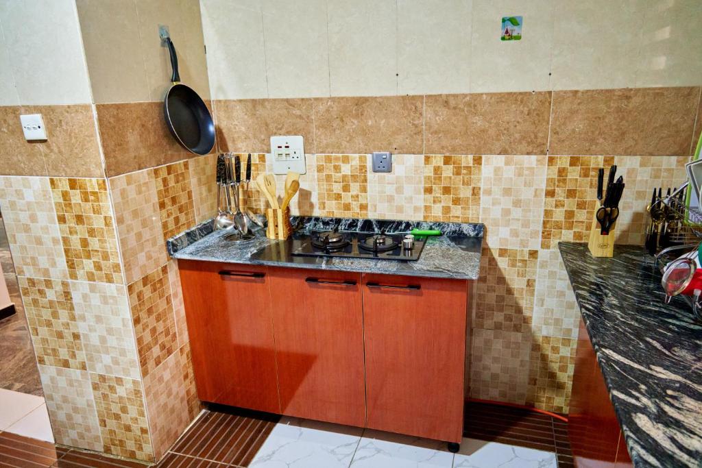 Katamba Apartments room 3