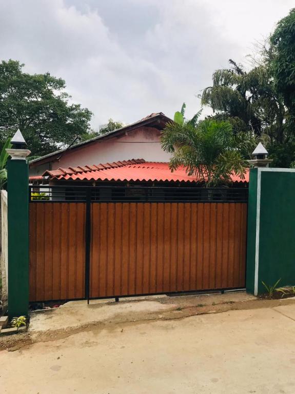 Kavidi Home Stay room 6