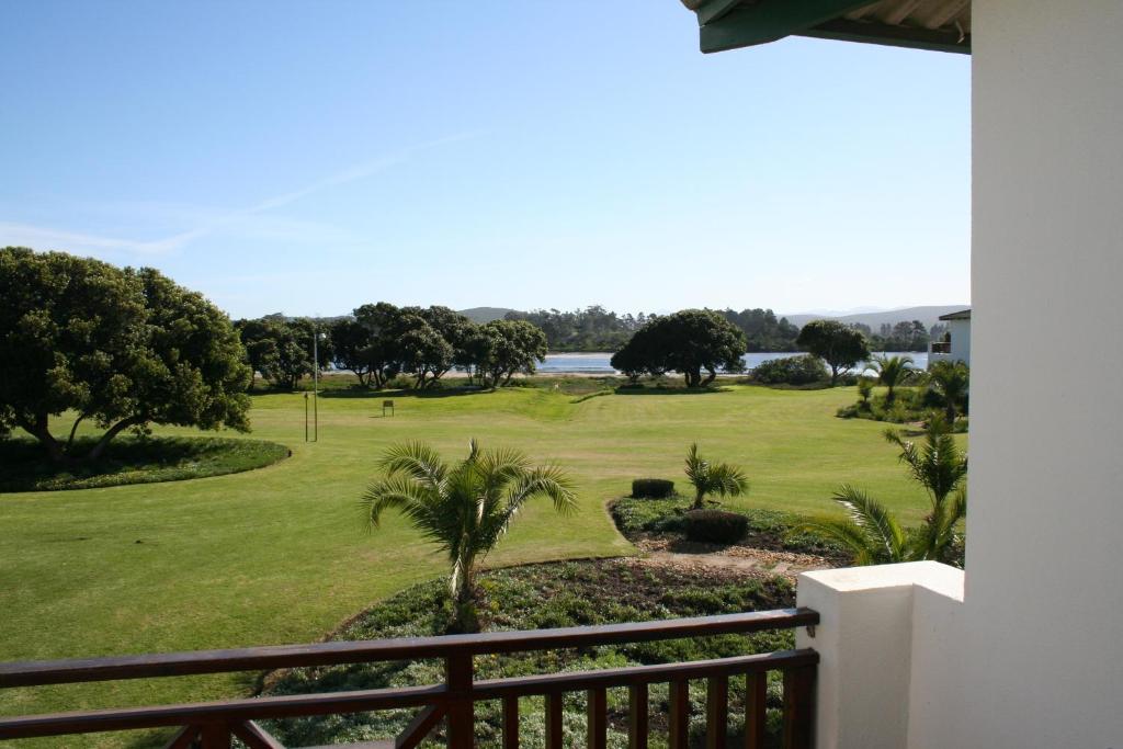 Keurbooms River Lodge 1014 room 2