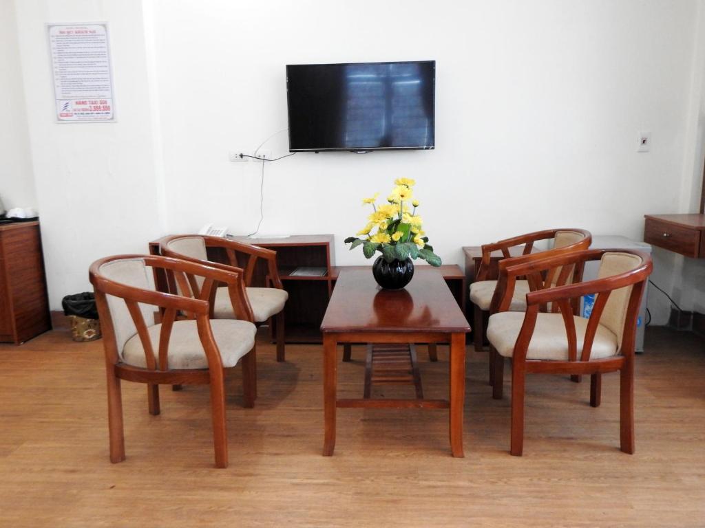 Khách Sạn Hương Sen room 5