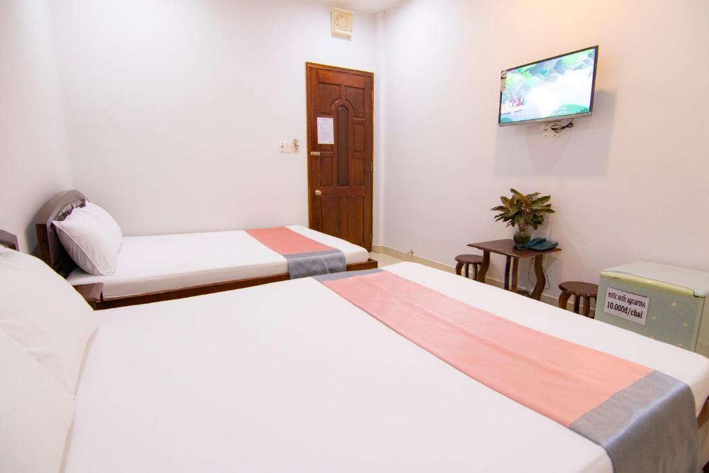 Khách Sạn Thế Giang room 2