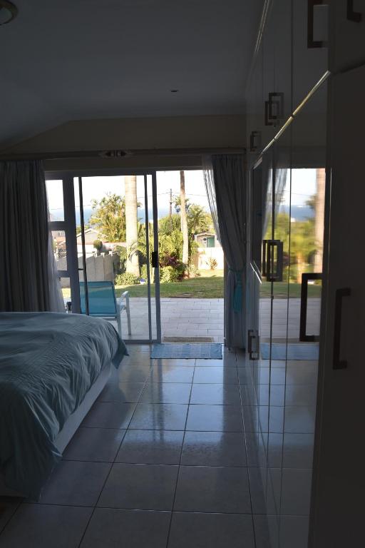 King Palm Self-Catering Suite room 4