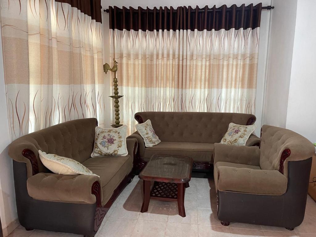 King'sCourt Anuradhapura room 6