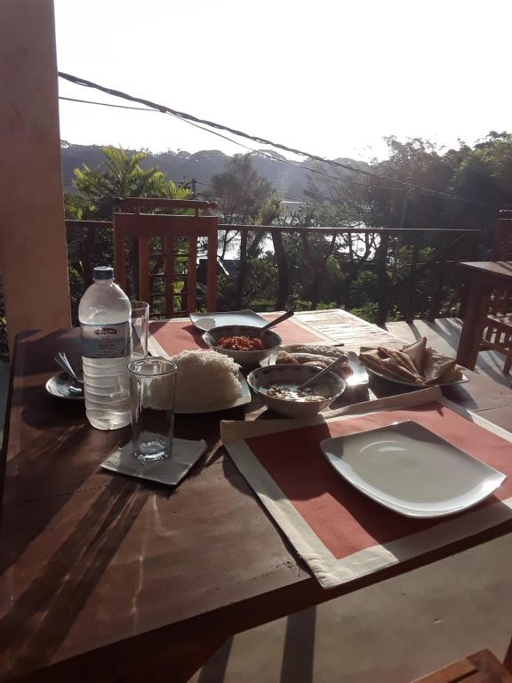 Lake View Dambulla room 4