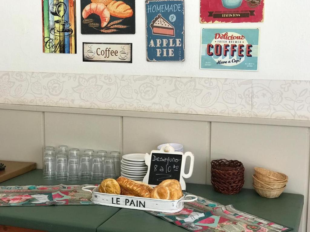 Las Heras Hotel room 5