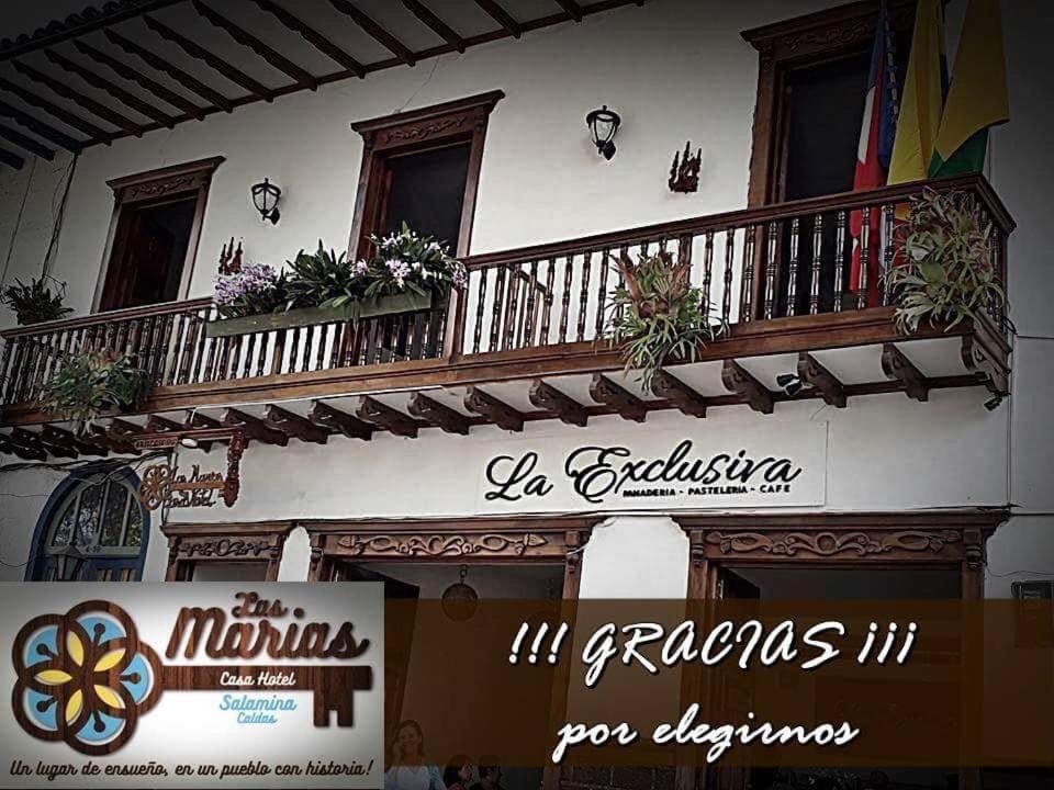 Las Marías Family Home room 6