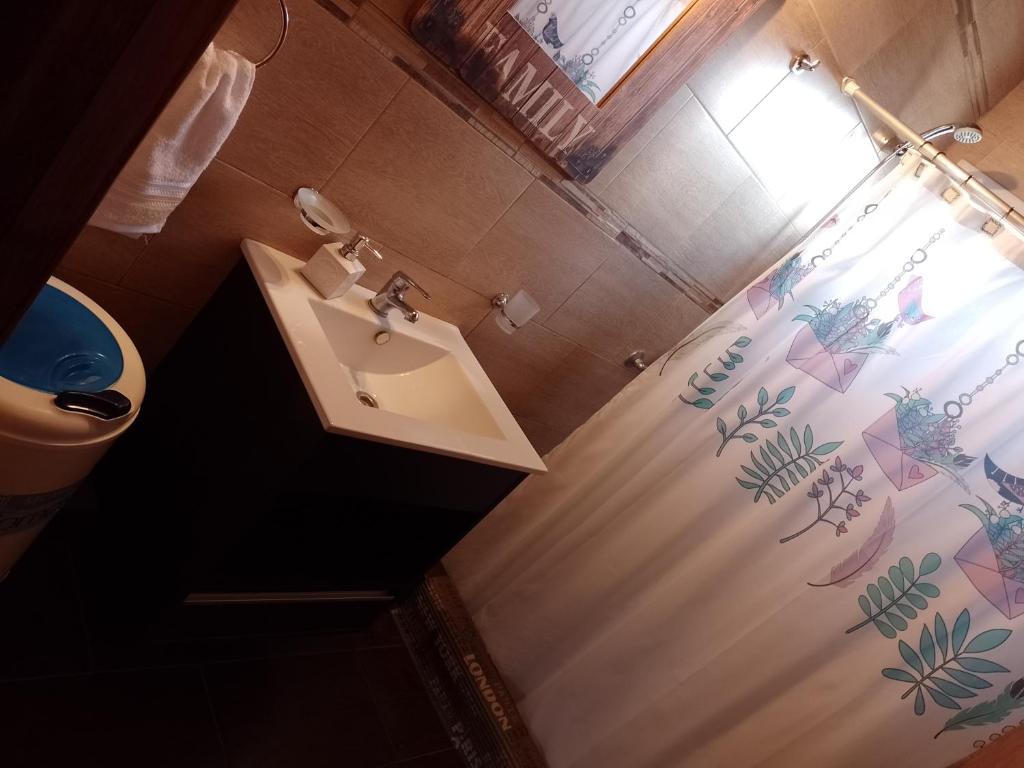 La Tranquilidad room 6