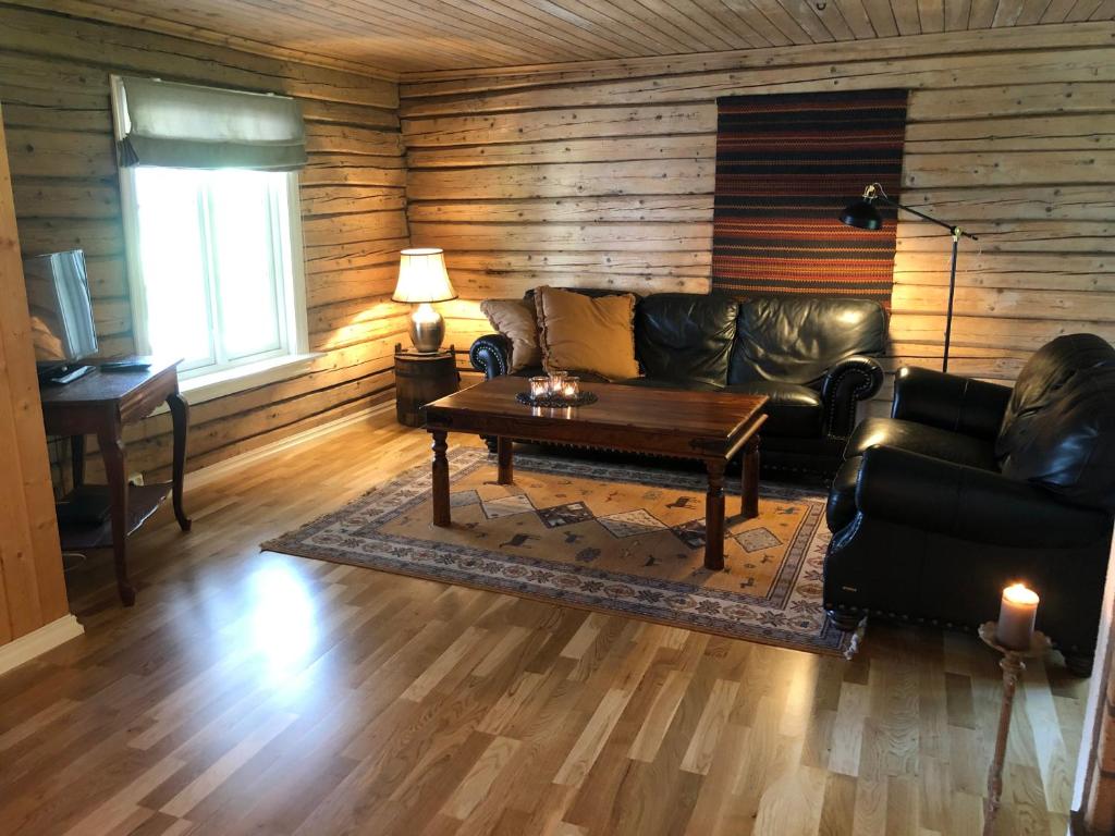 Lefsrød Gård room 1