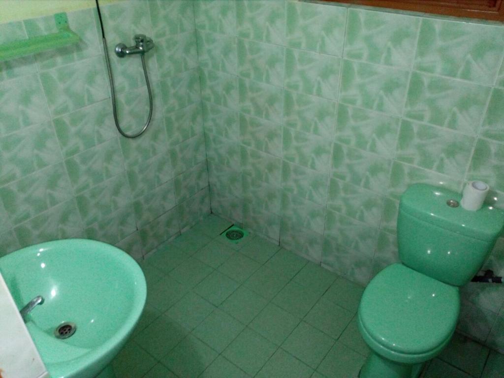 Lizzie Villa Guest House room 5