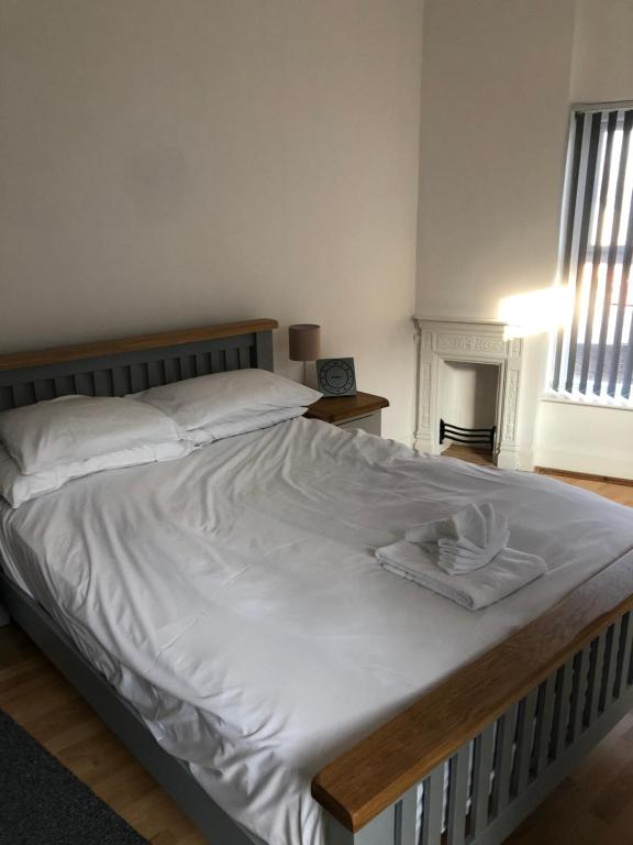 Locke House room 2