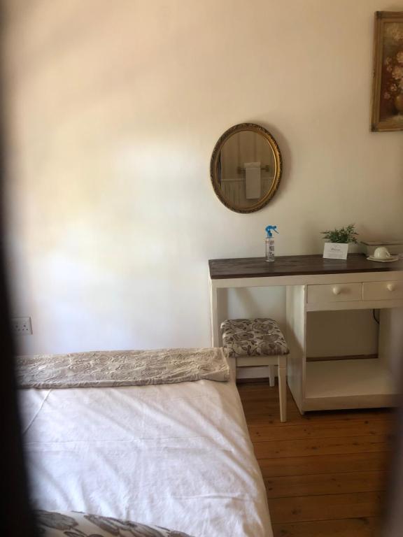 Lodge Star of Africa No 61 room 1