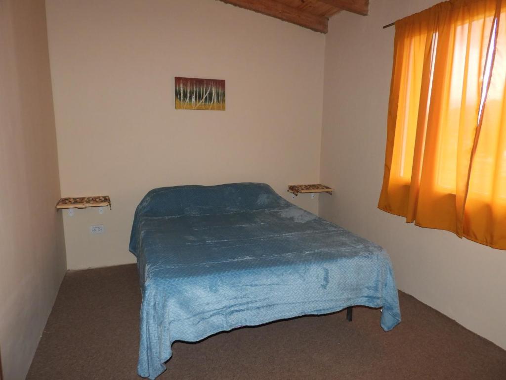 Los Lupinos room 3