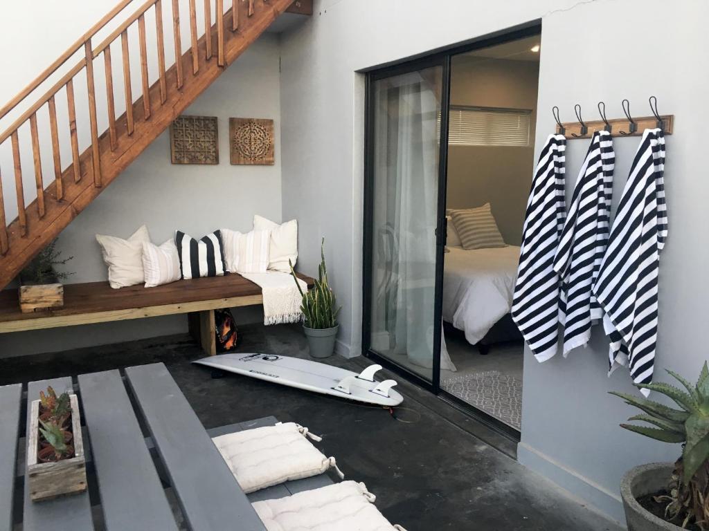 Lower Point Surf Studio room 1