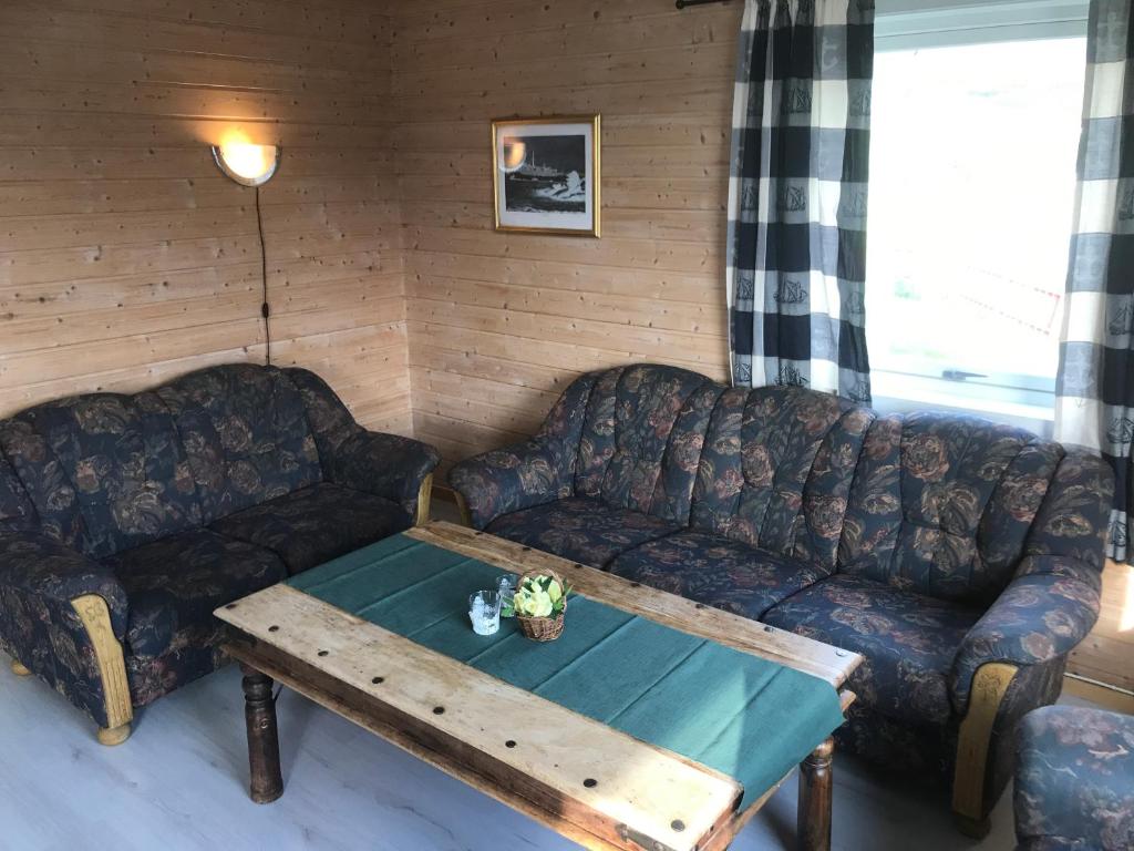 Lyngenfjord Gammelhotell room 1