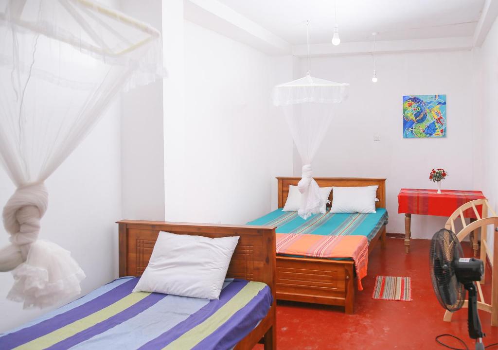 Mango House Ahangama room 2