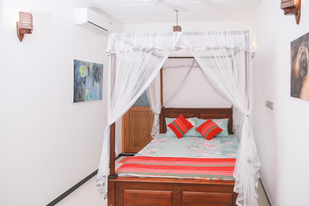 Mango House Ahangama room 3