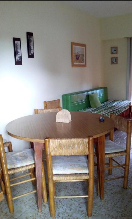 Mar Celeste Gesell room 5