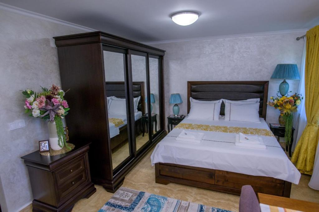 Mar'Elle'Studio room 2