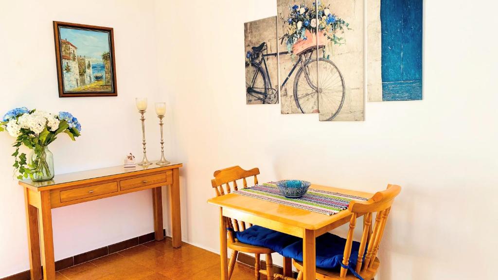 Maria's Place room 4
