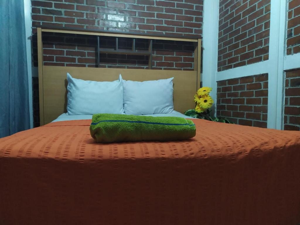 Mayacolonial room 2