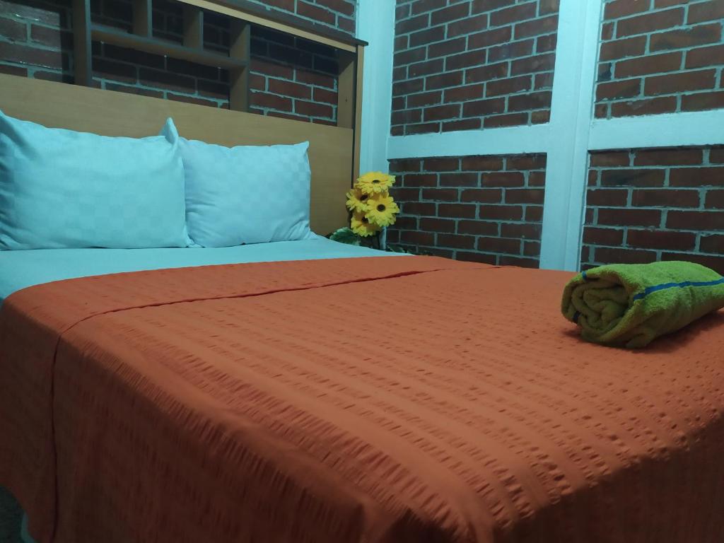 Mayacolonial room 3
