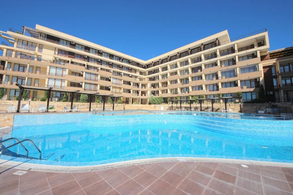Menada Luxor Apartments room 2