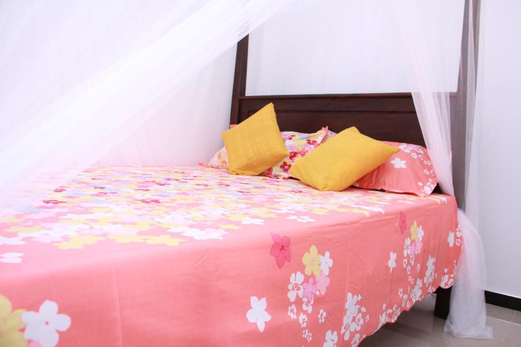 Mirissa White Plaza room 2
